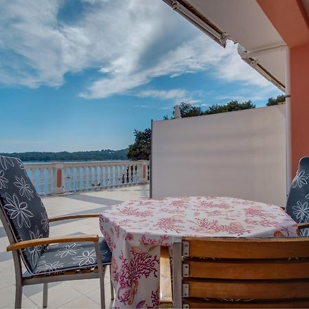 Apartments Villa Julija Mali Lošinj Zewnętrze zdjęcie