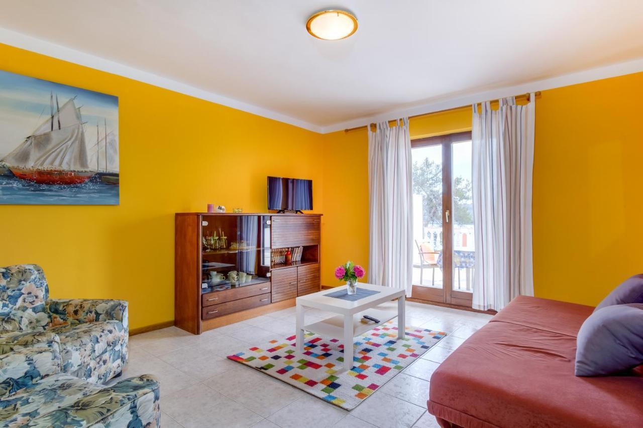 Apartments Villa Julija Mali Lošinj Zewnętrze zdjęcie