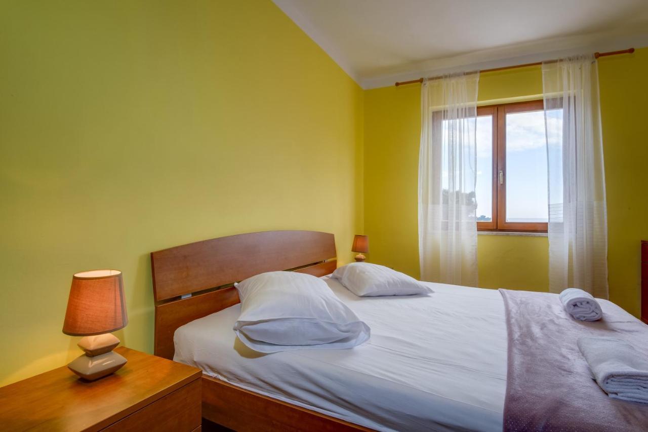 Apartments Villa Julija Mali Lošinj Zewnętrze zdjęcie