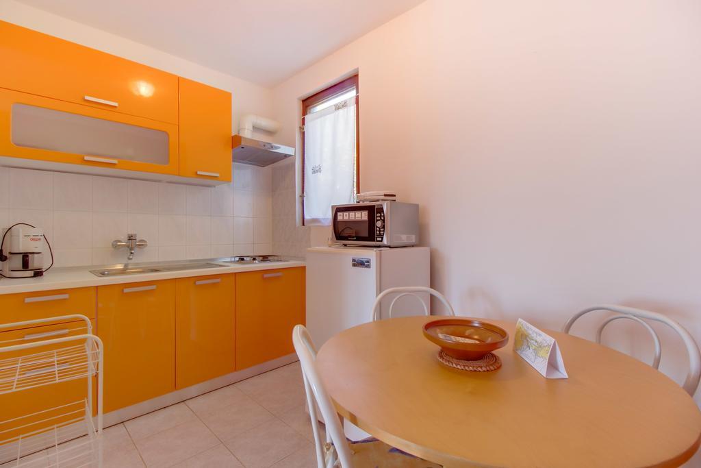 Apartments Villa Julija Mali Lošinj Pokój zdjęcie