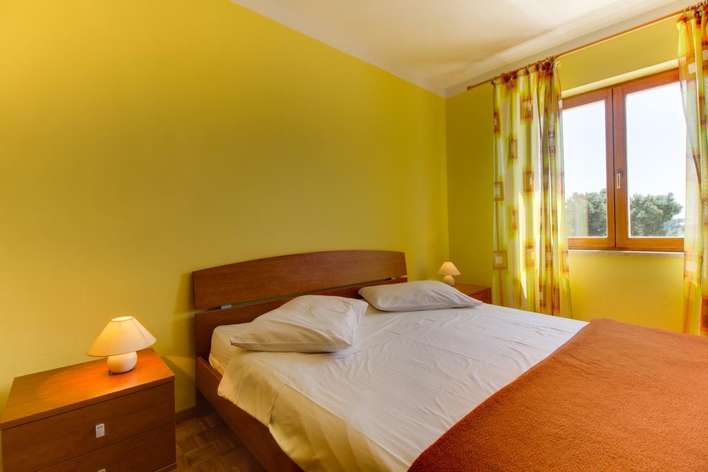 Apartments Villa Julija Mali Lošinj Pokój zdjęcie