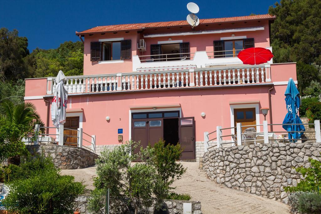 Apartments Villa Julija Mali Lošinj Zewnętrze zdjęcie