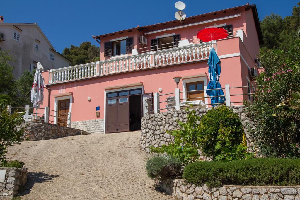 Apartments Villa Julija Mali Lošinj Zewnętrze zdjęcie