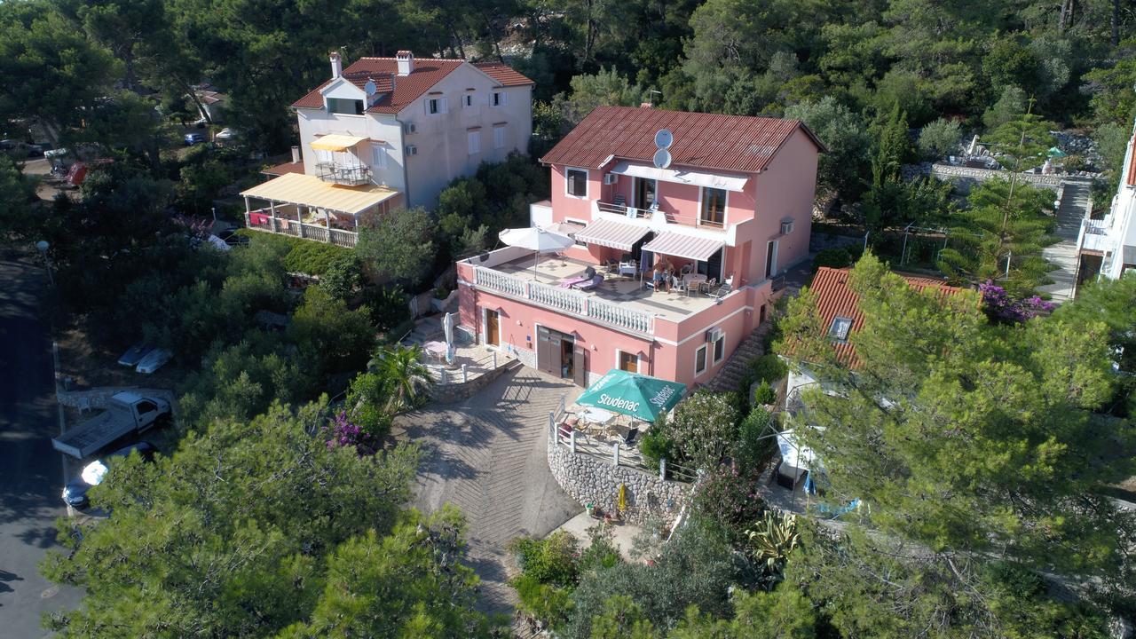 Apartments Villa Julija Mali Lošinj Zewnętrze zdjęcie